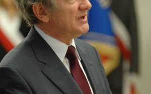 Prof. Julian Gembalski